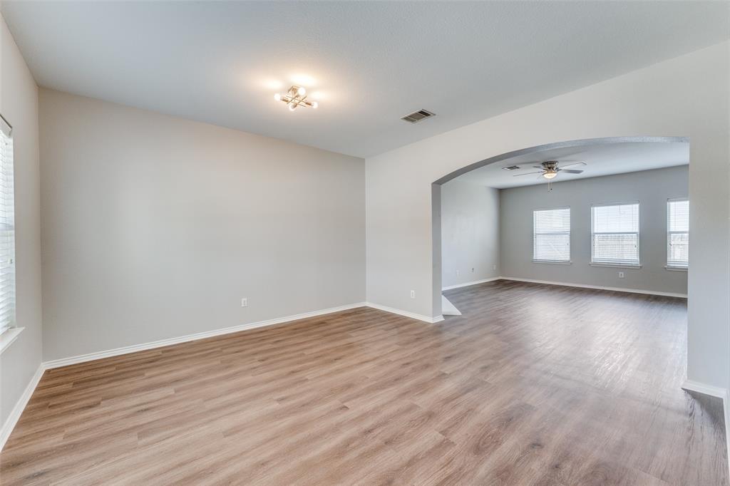 1809 Rachel Ln Property Photo 4