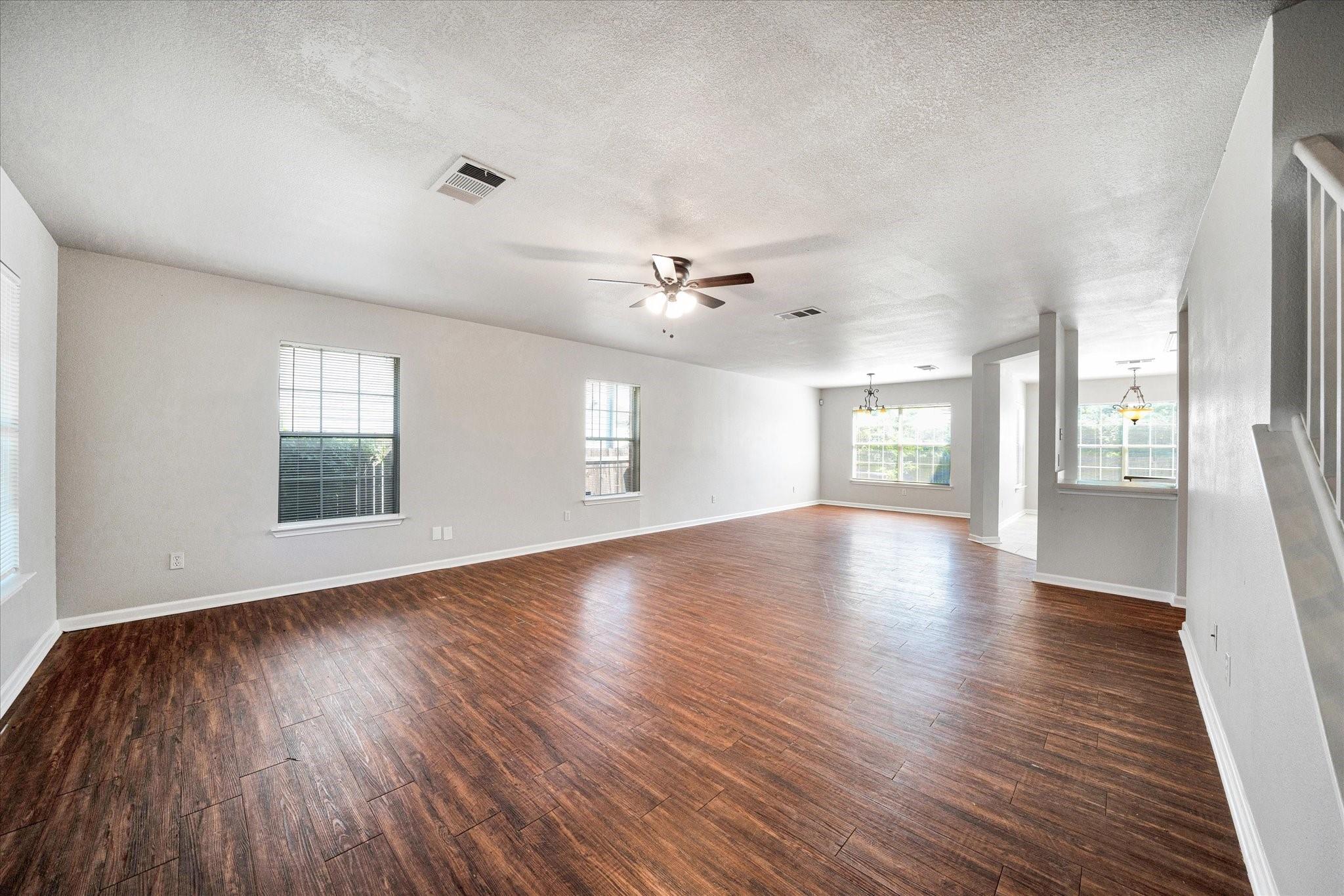 1701 Balsam Way Property Photo 3