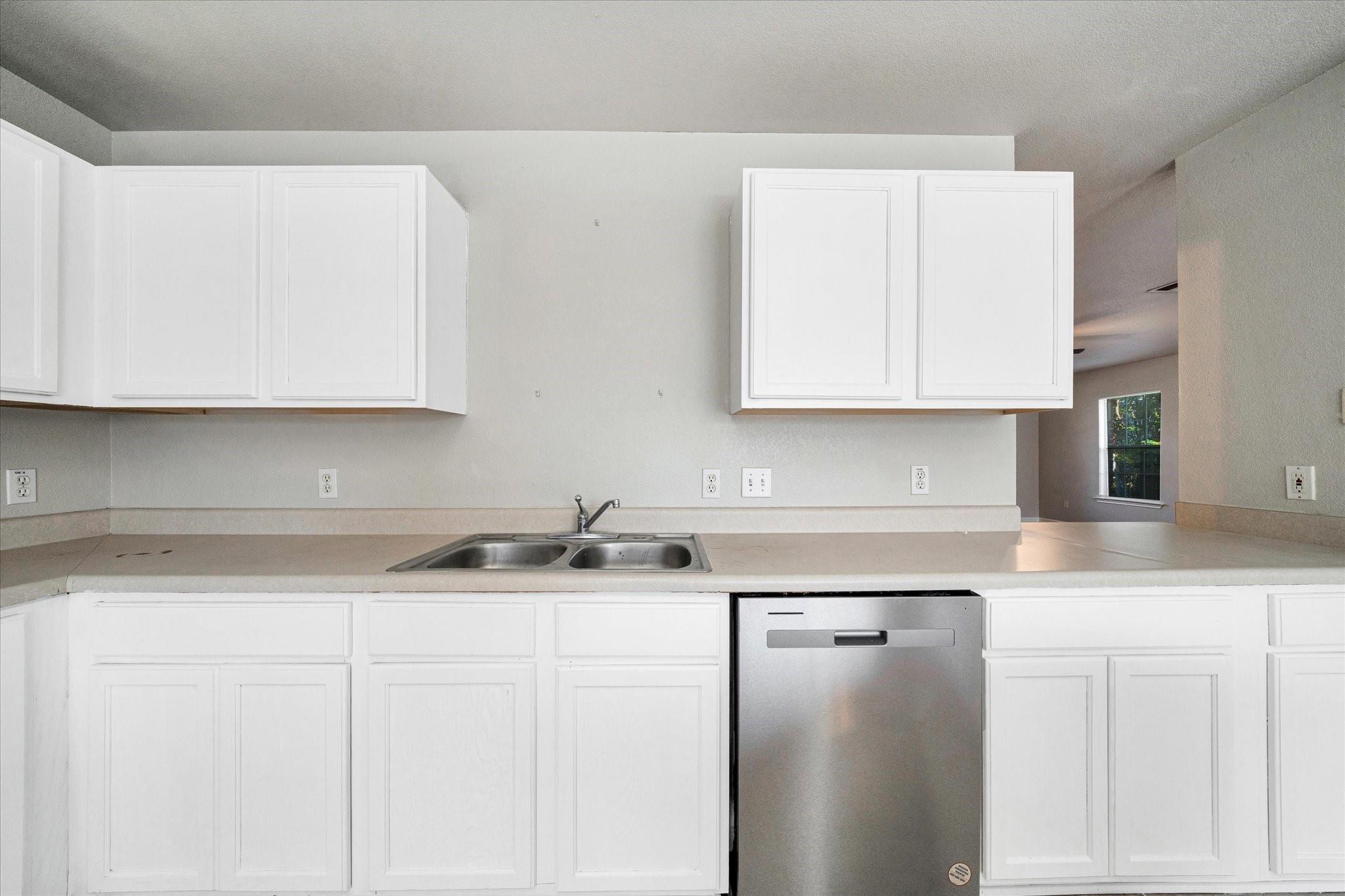 1701 Balsam Way Property Photo 13