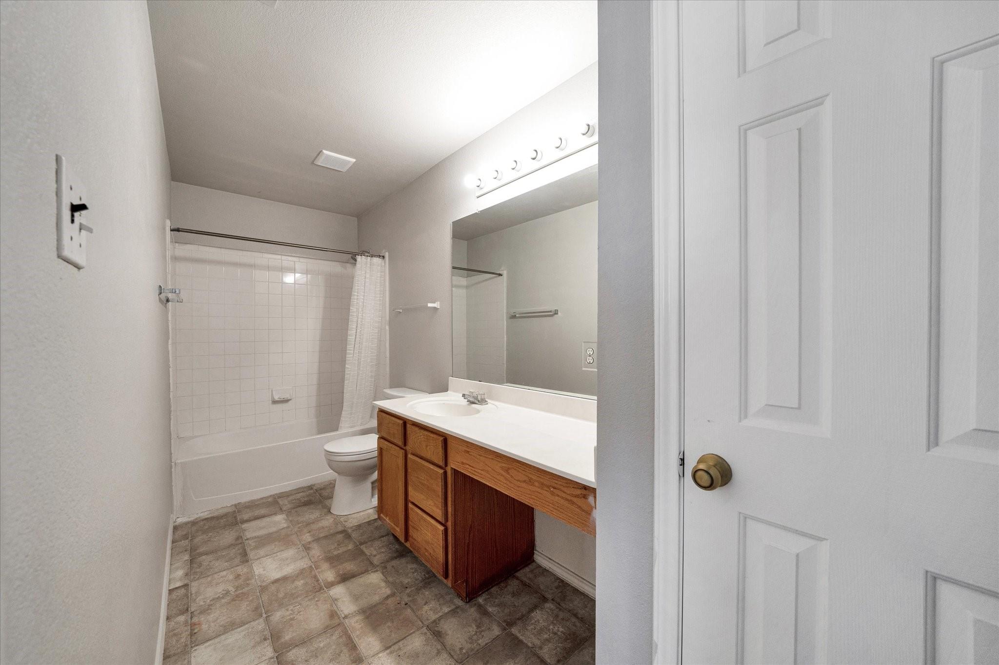 1701 Balsam Way Property Photo 21