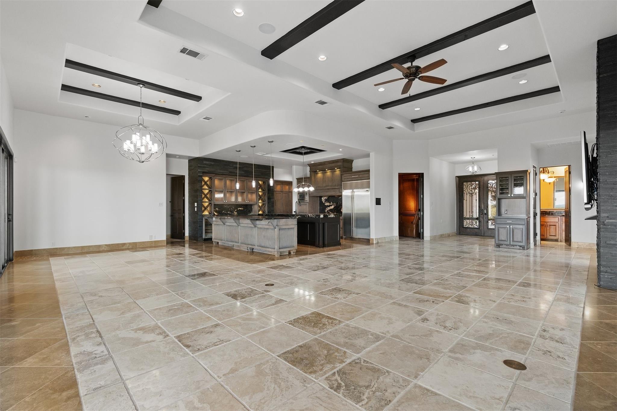 1201 Majestic Hills Blvd Property Photo 8