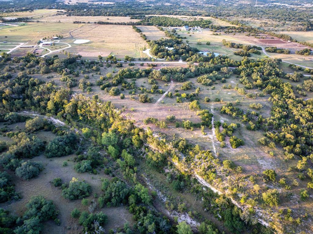 7275 Creek Rd Property Photo 7