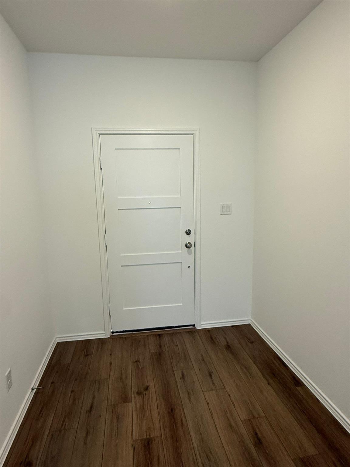 290 Gresham None Property Photo 8