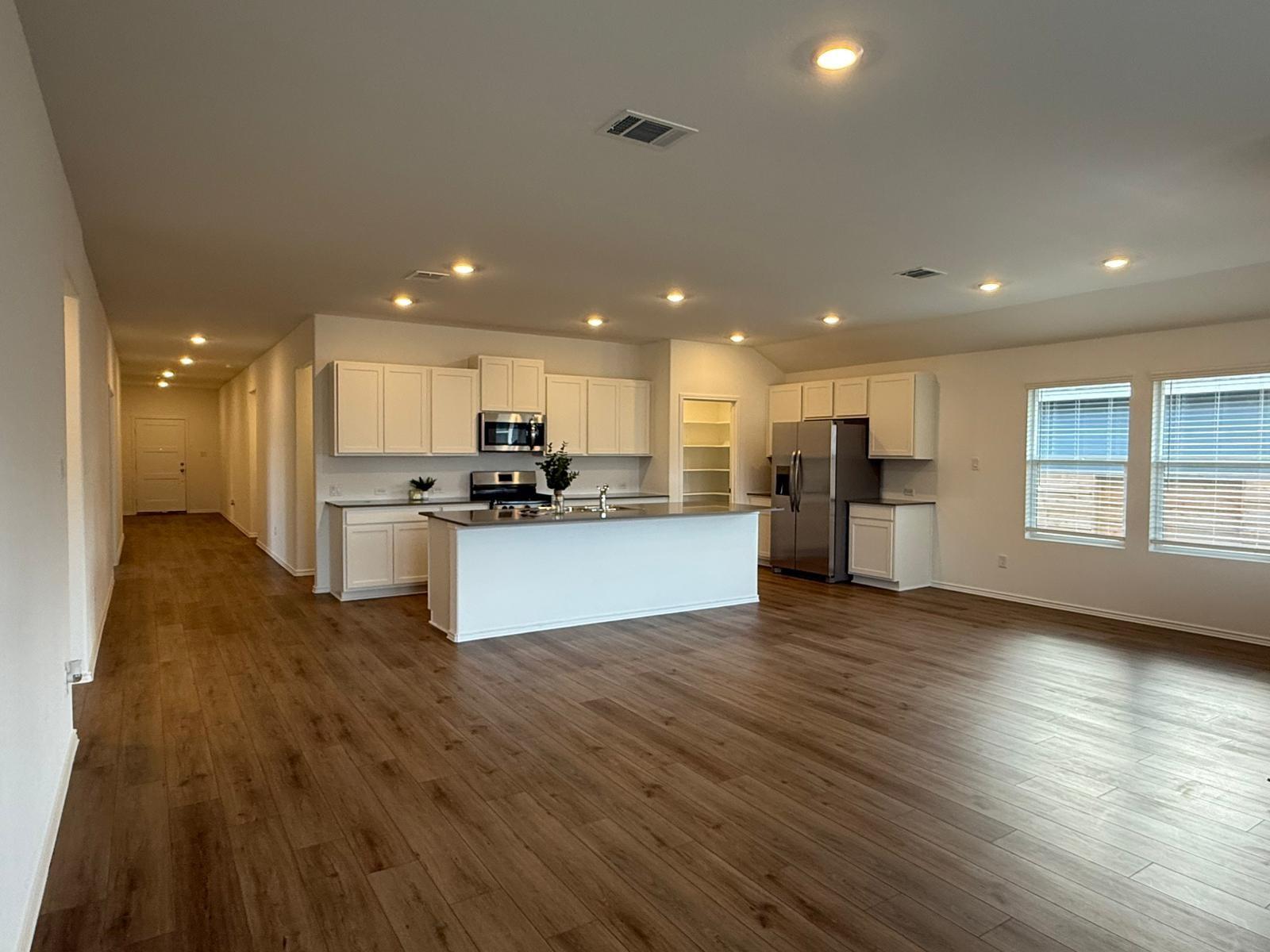 290 Gresham None Property Photo 15