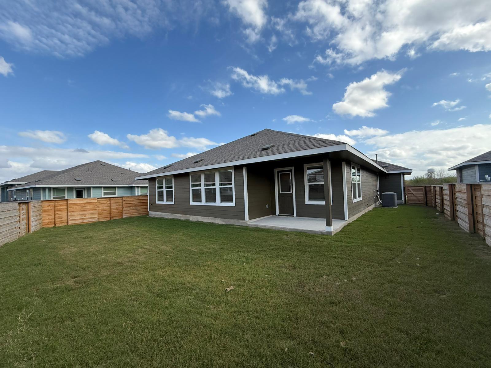 290 Gresham None Property Photo 36