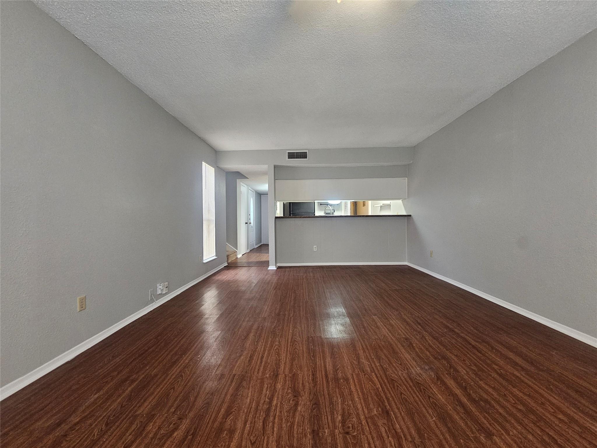 4908 Barkbridge Trl Property Photo 3