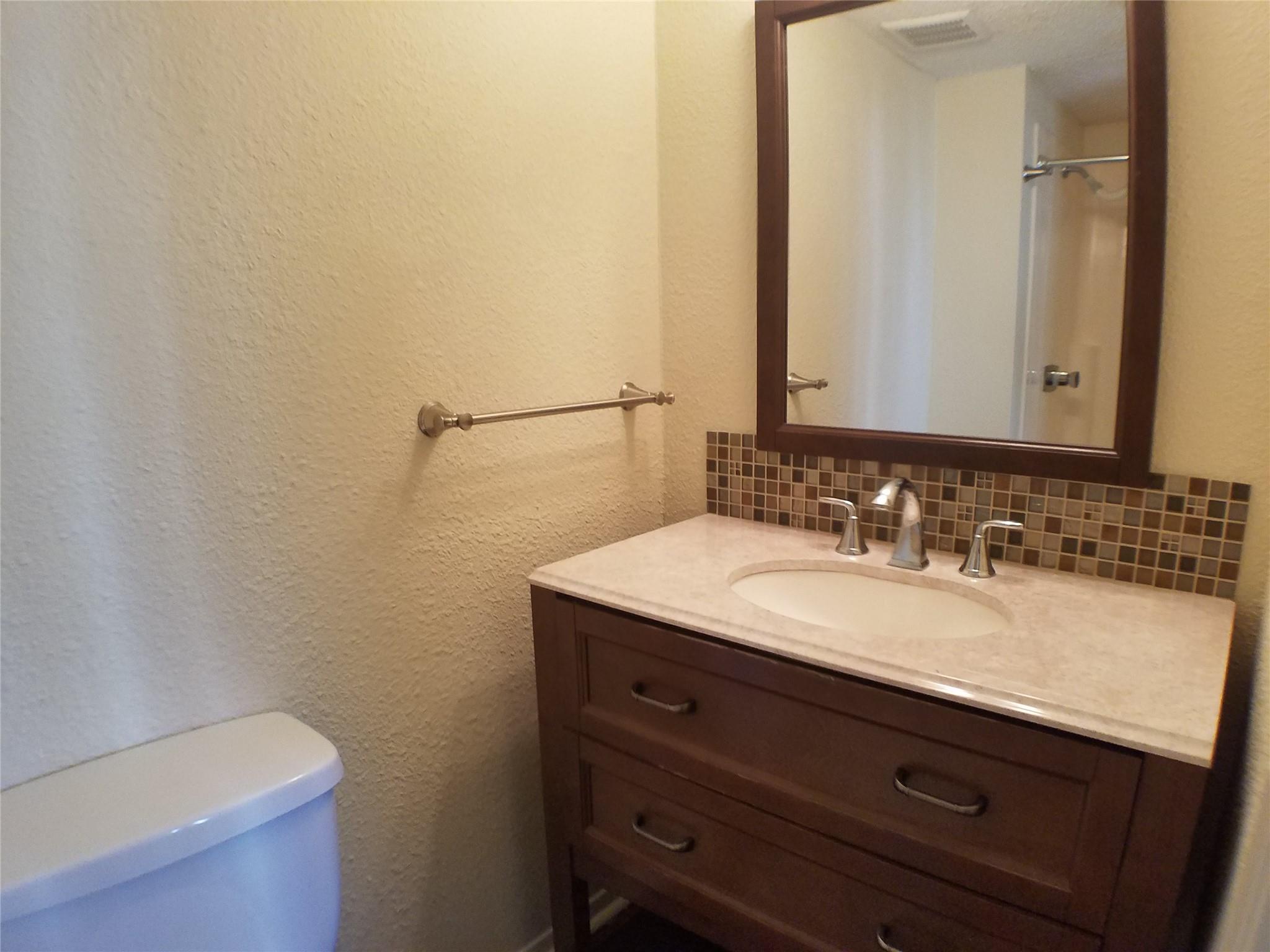 4908 Barkbridge Trl Property Photo 9