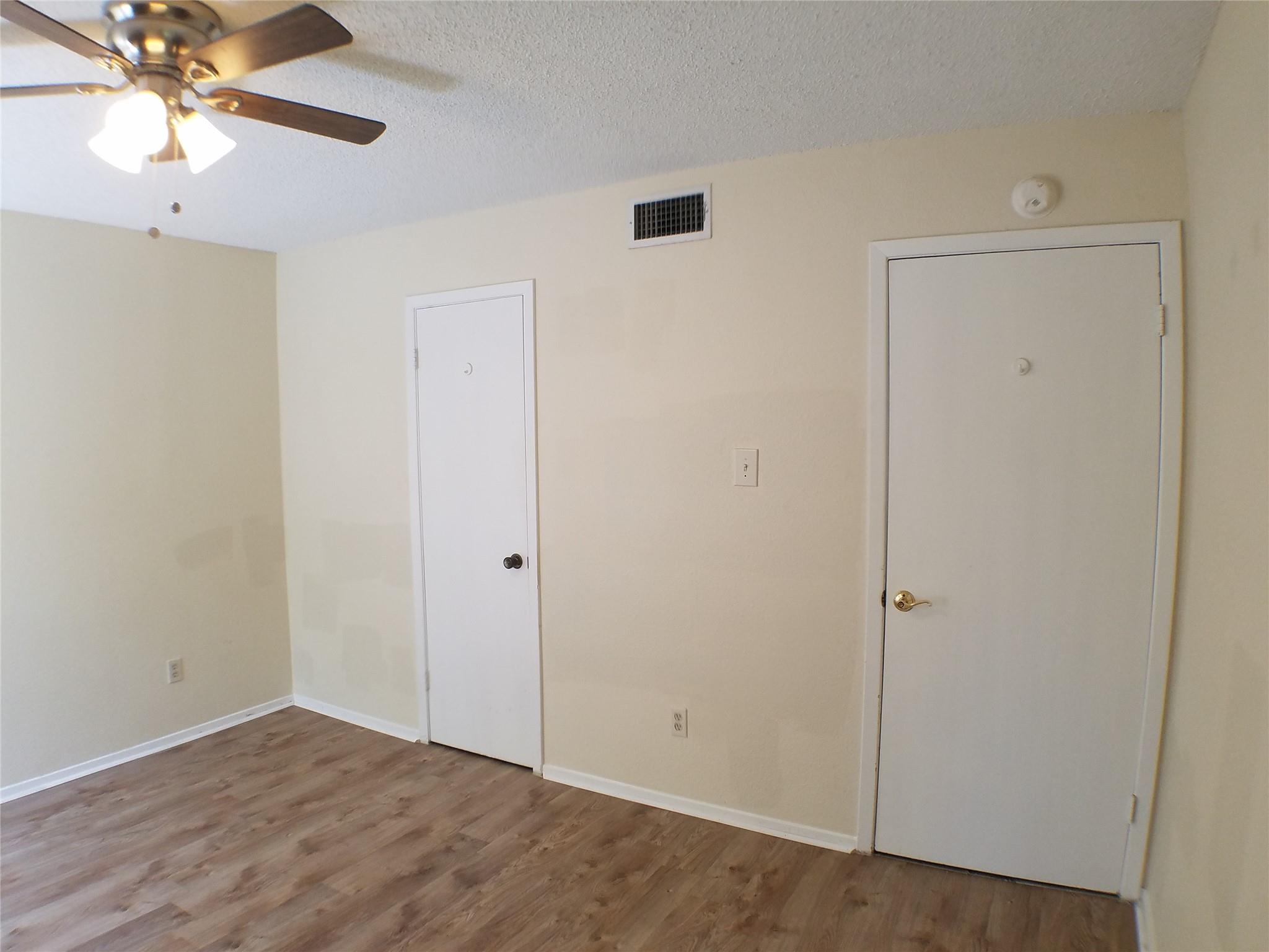 4908 Barkbridge Trl Property Photo 11