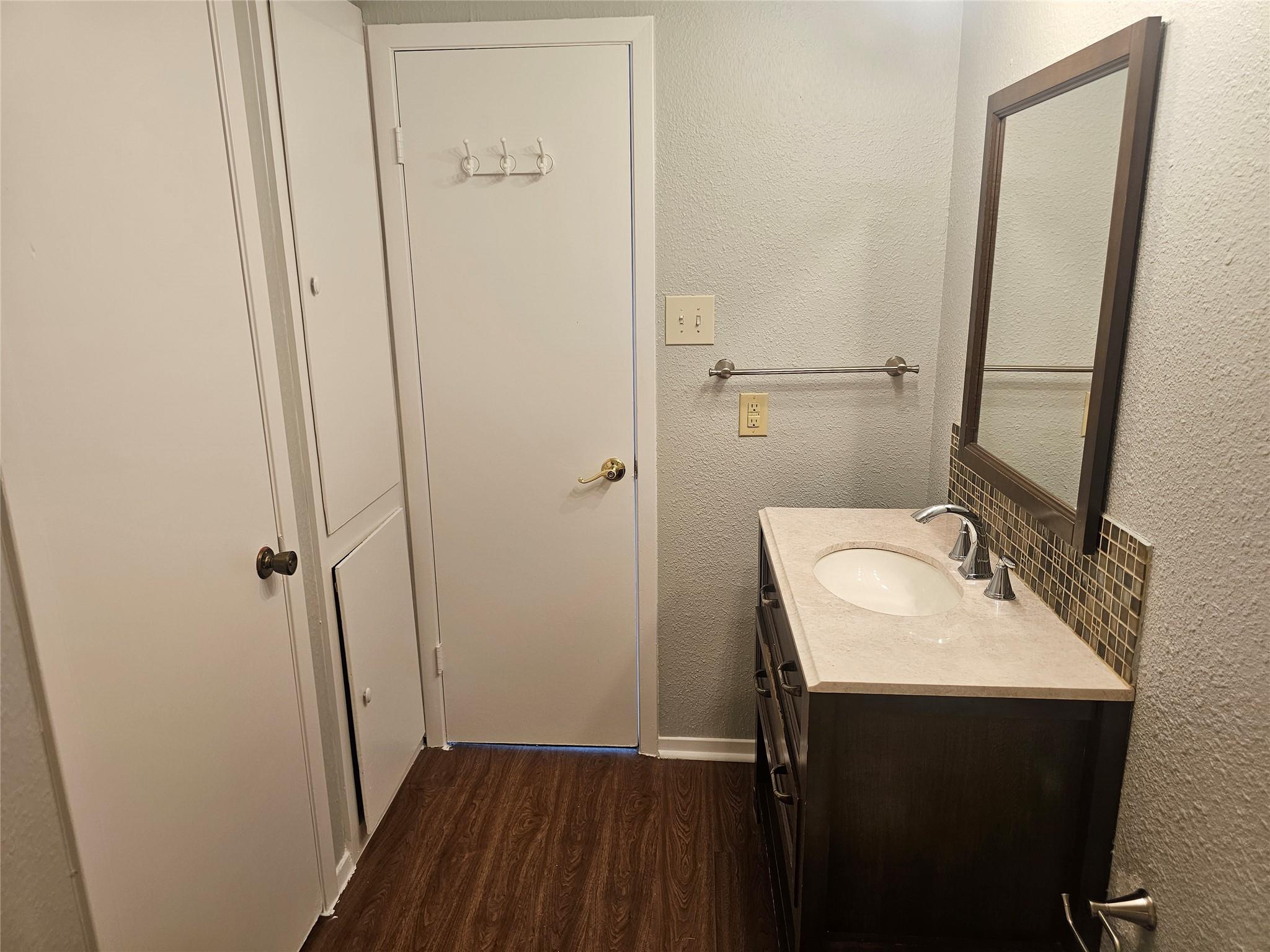 4908 Barkbridge Trl Property Photo 13