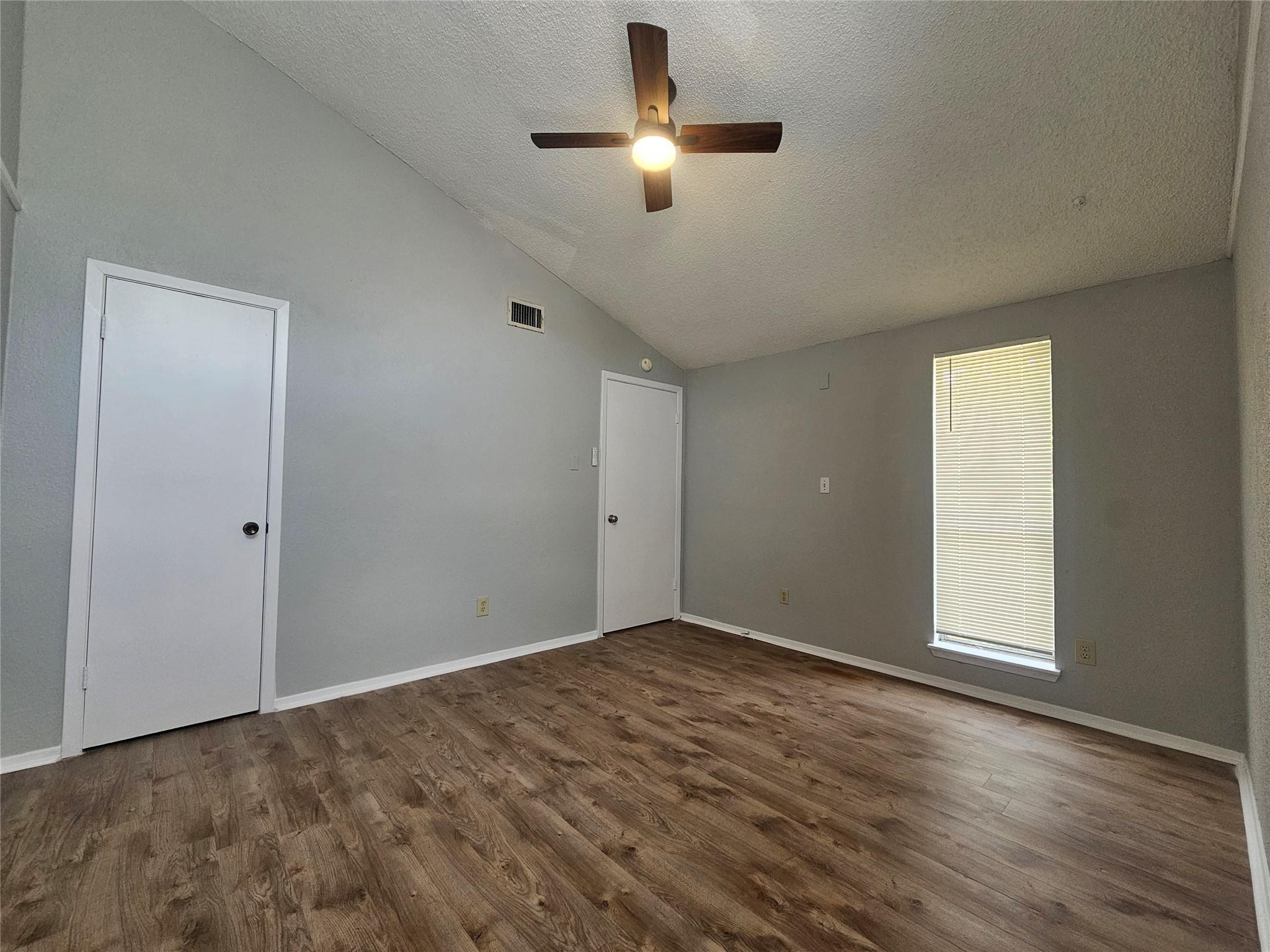 4908 Barkbridge Trl Property Photo 16