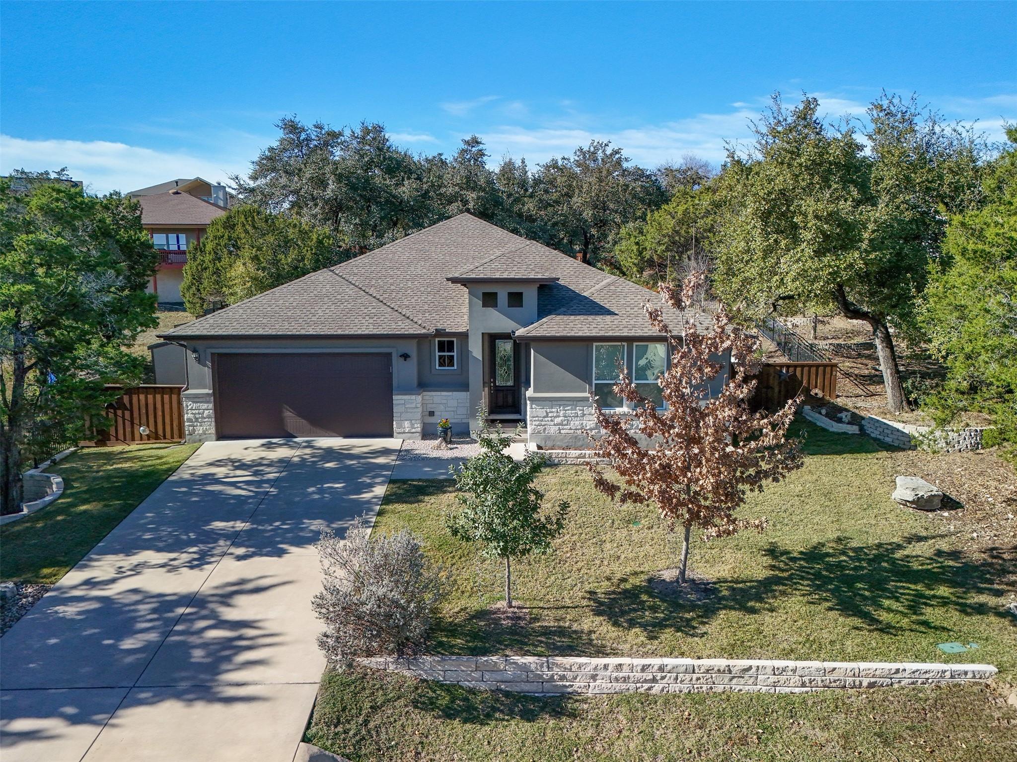 18508 Staghorn Dr Property Photo