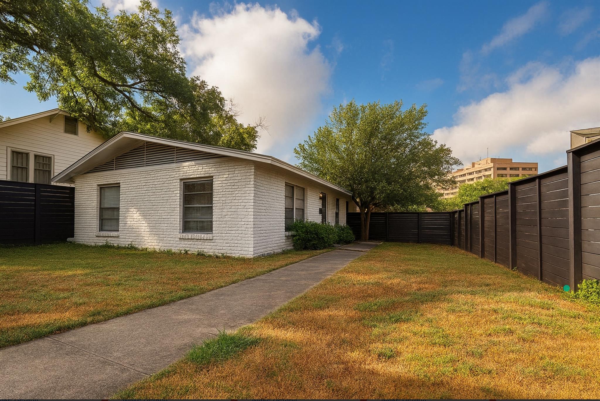 607 Bellevue Pl #a Property Photo 1