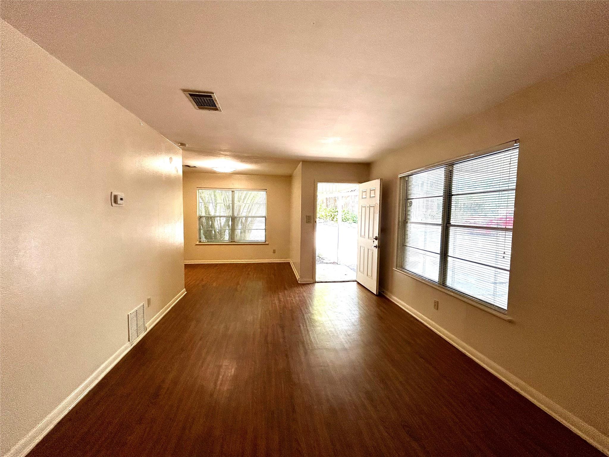 607 Bellevue Pl #a Property Photo 4