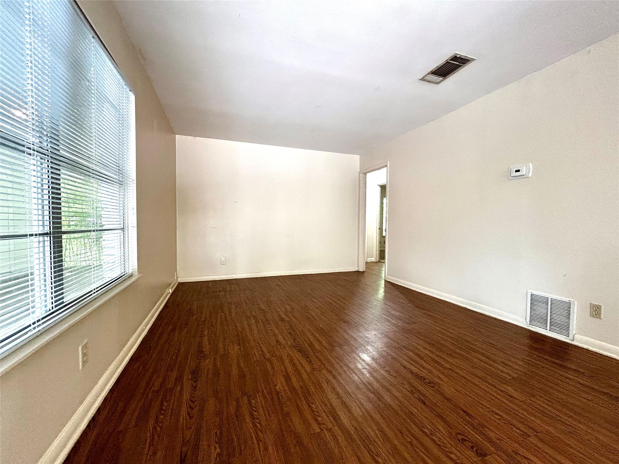 607 Bellevue Pl #a Property Photo 9