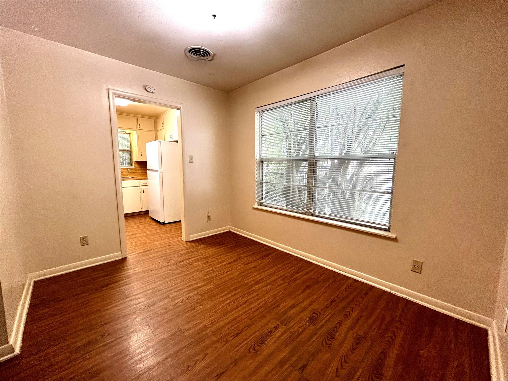 607 Bellevue Pl #a Property Photo 10