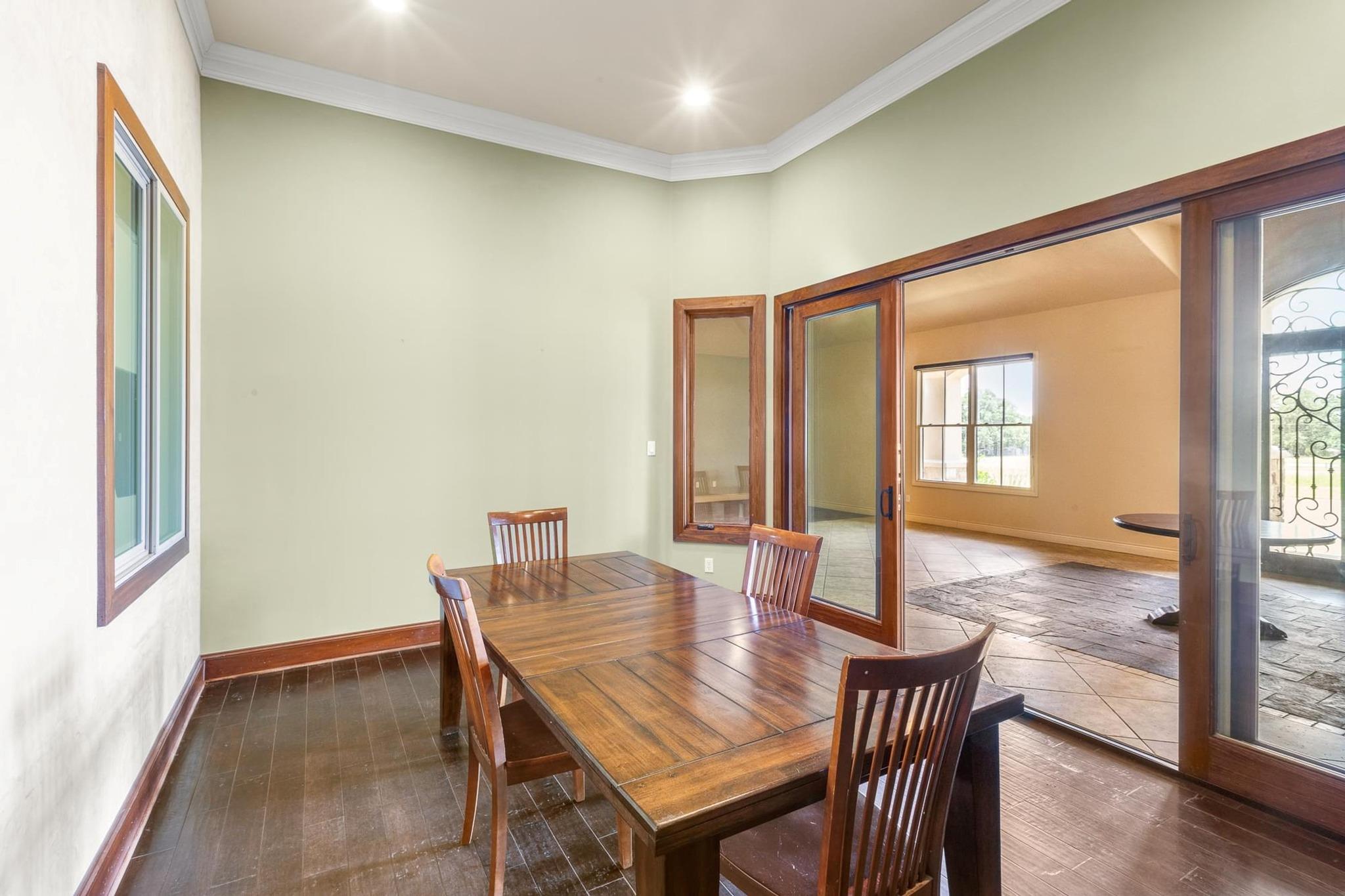 105 Applewood Dr Property Photo 11