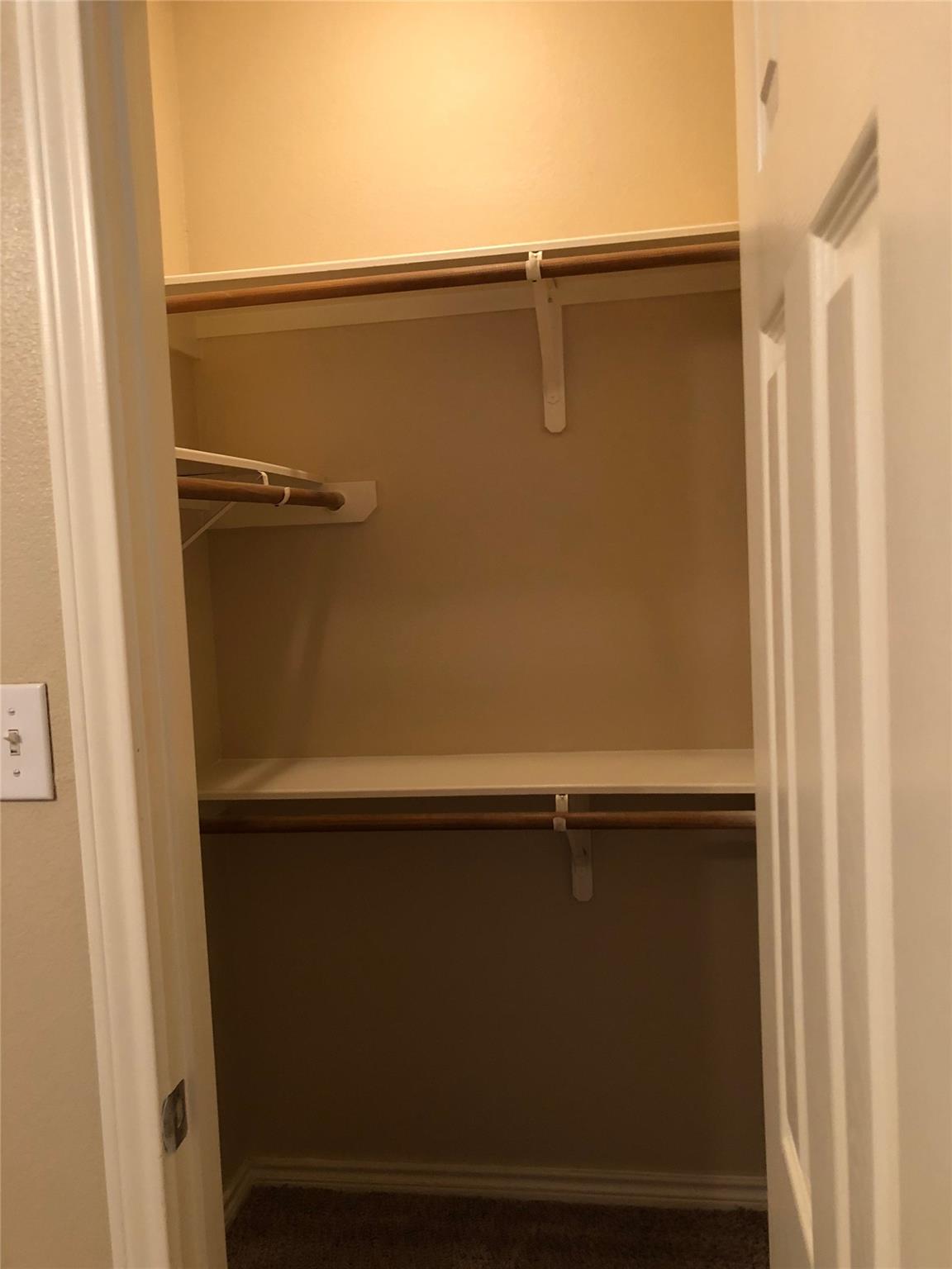 504 W North Loop Blvd #a Property Photo 29
