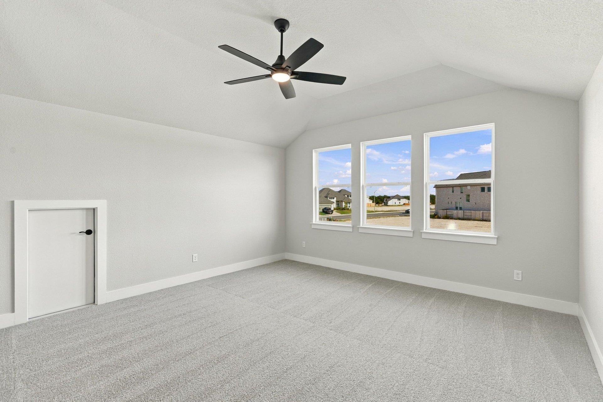 100 Uphill Dr Property Photo 30