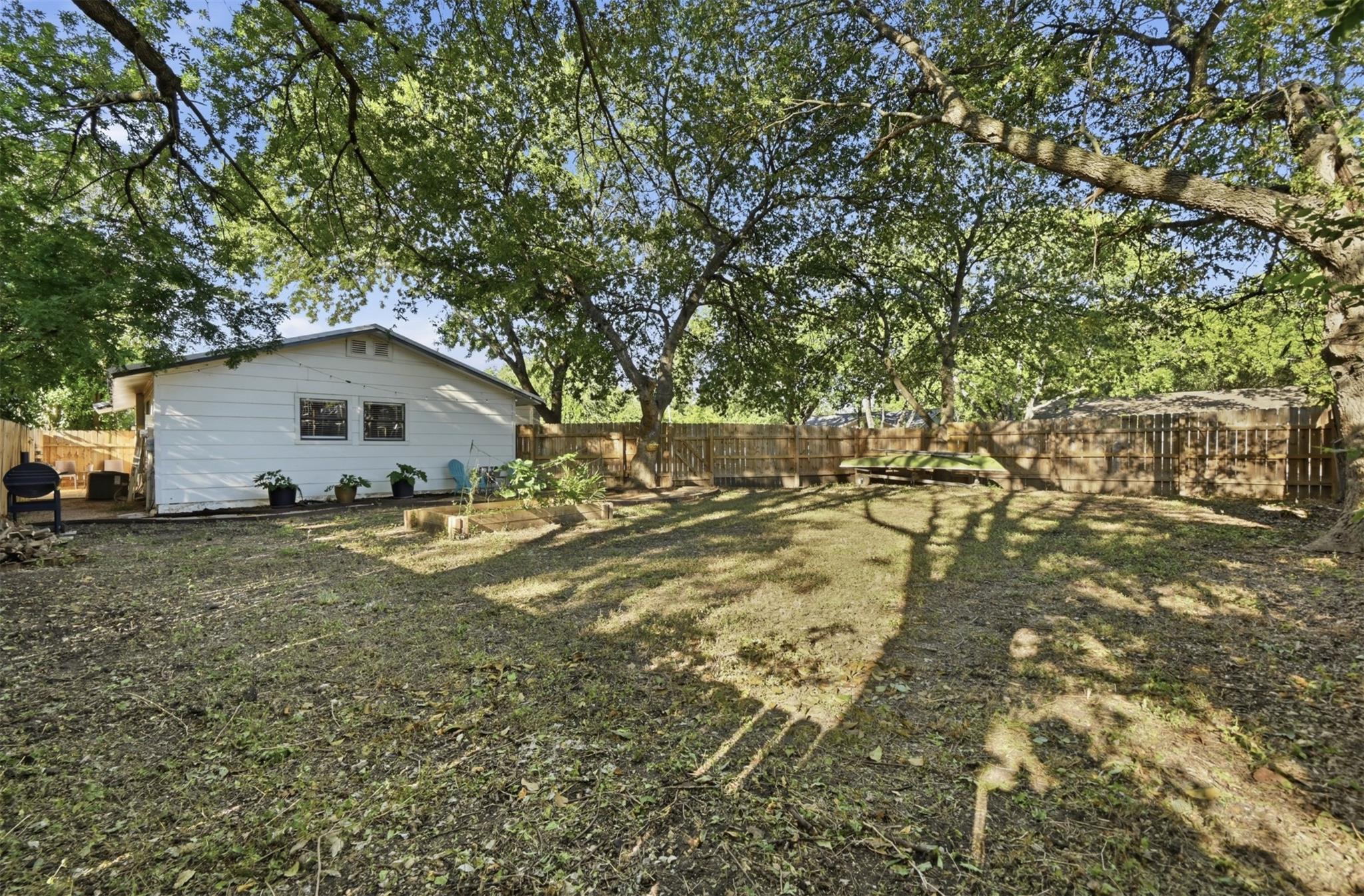 2208 Deadwood Dr Property Photo 23
