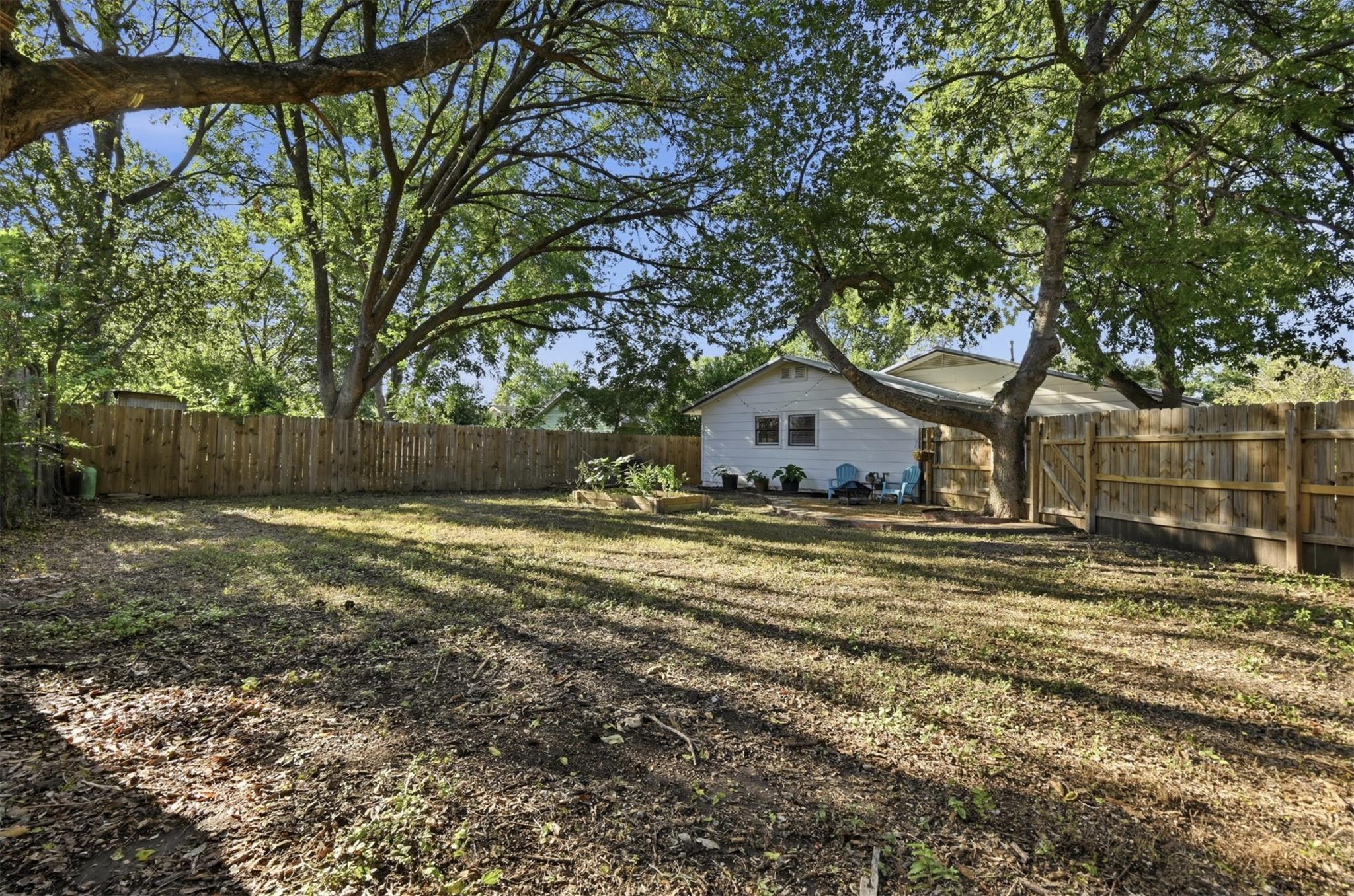 2208 Deadwood Dr Property Photo 24