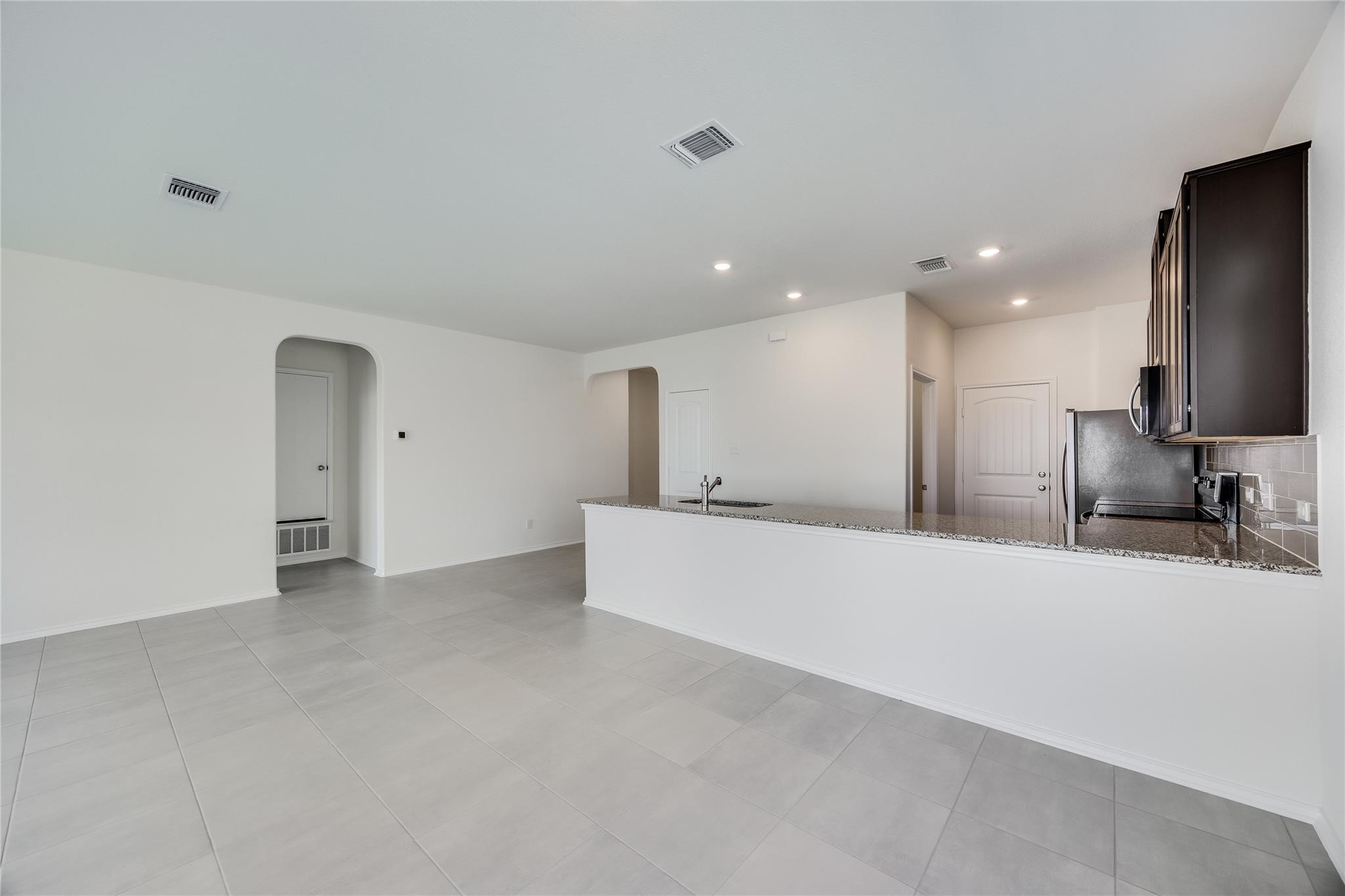 2612 Donna Olene Dr Property Photo 10