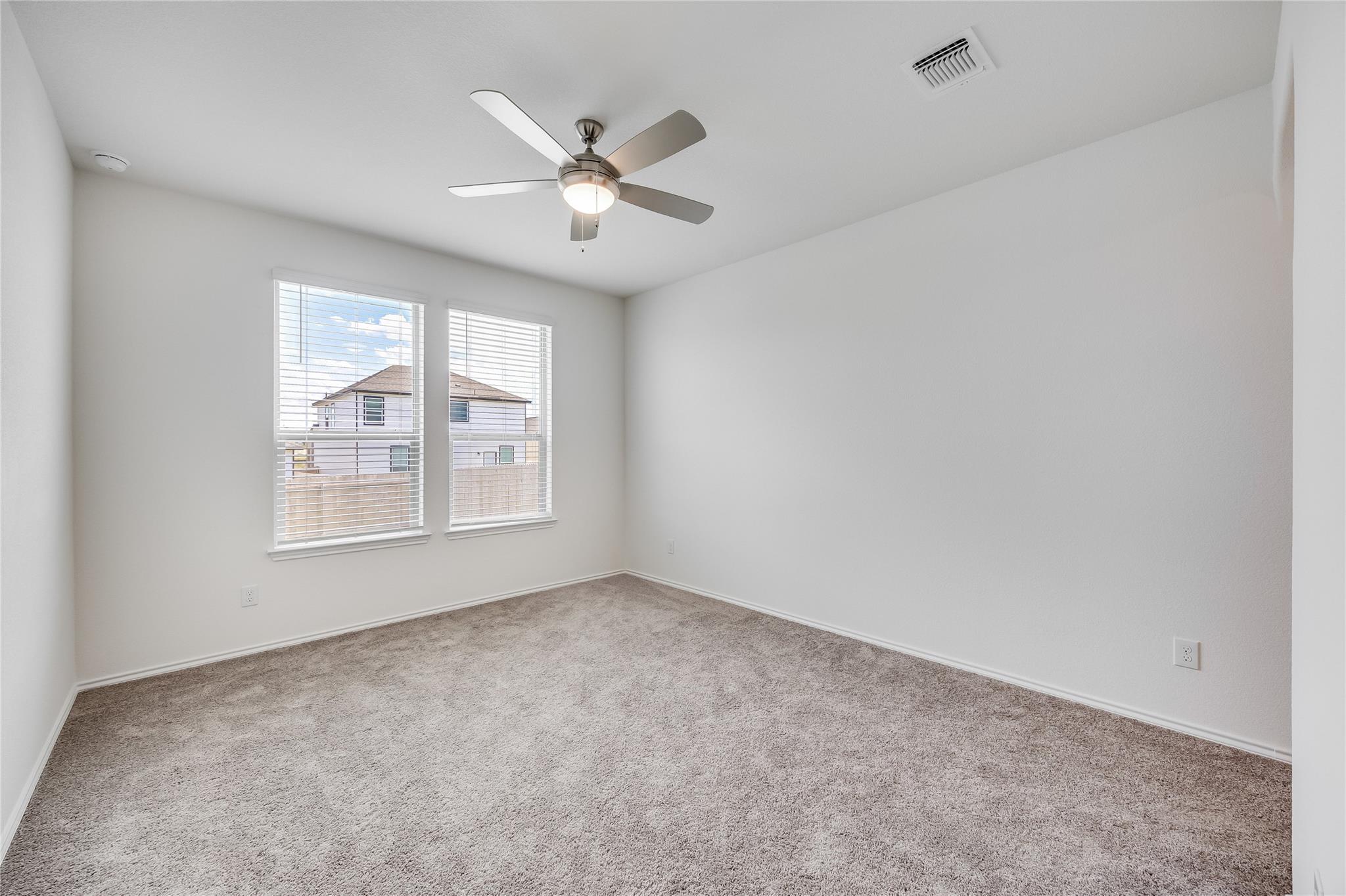 2612 Donna Olene Dr Property Photo 21