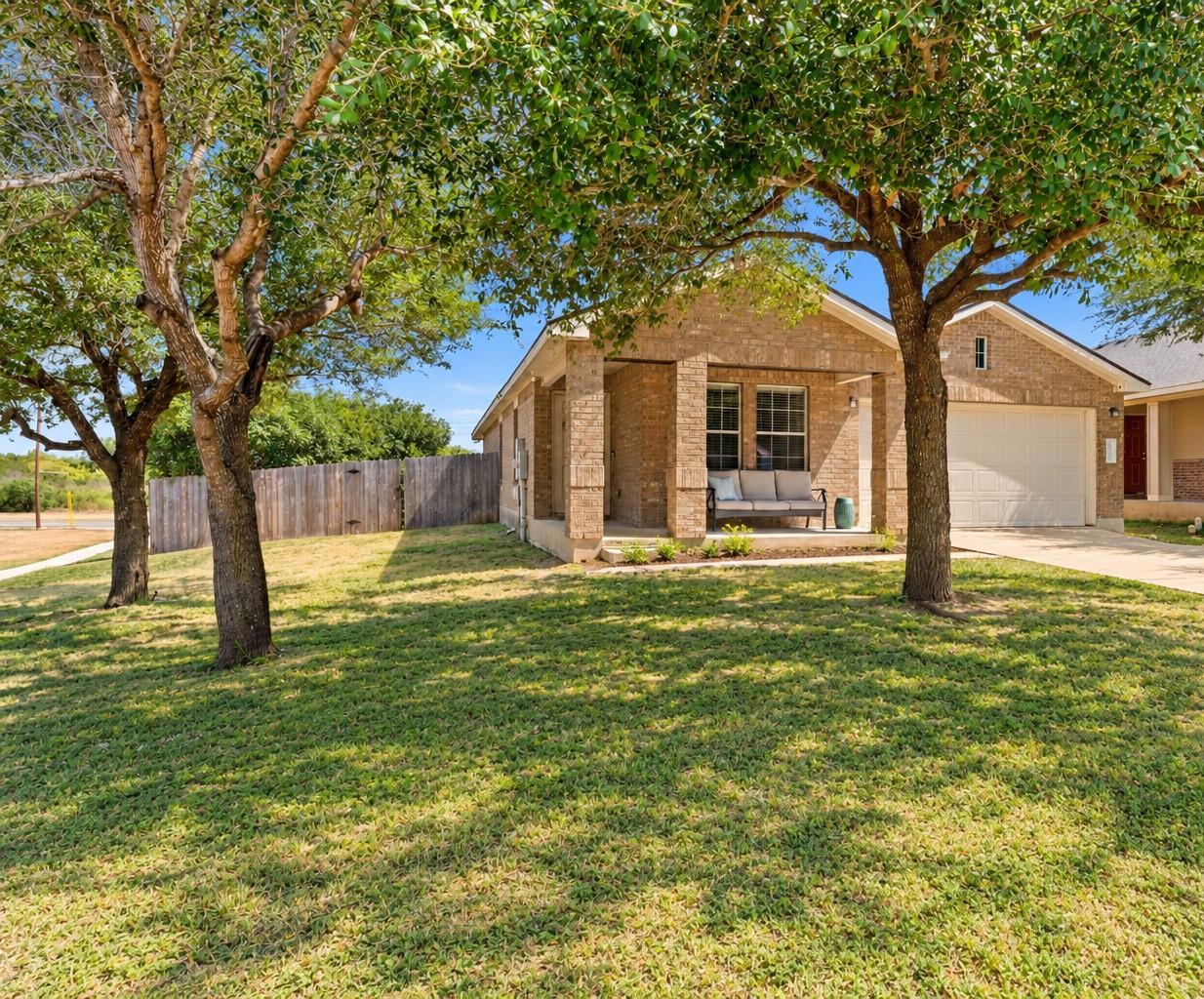 12021 Gaelic Dr Property Photo 2
