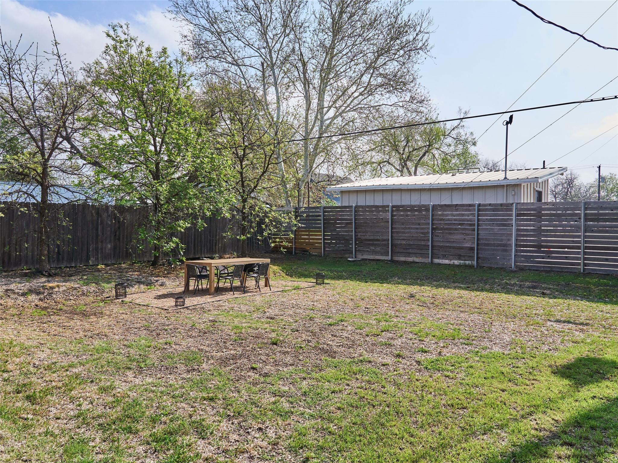 4427 Gillis St #2 Property Photo 31