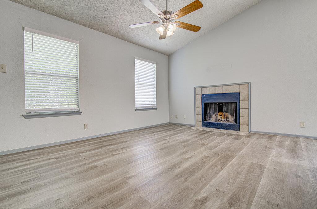 9624 Sugar Hill Dr #a Property Photo 6