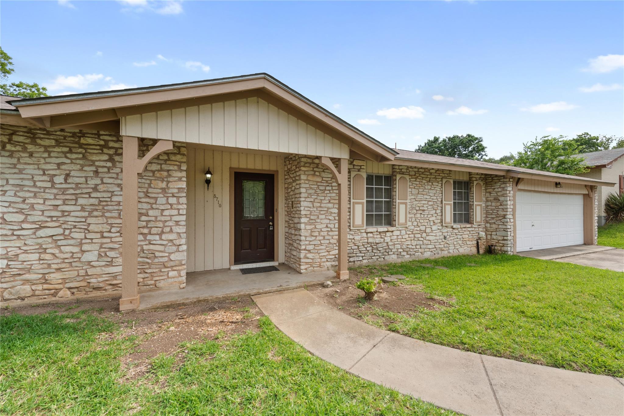 5710 Prentiss Dr Property Photo 2