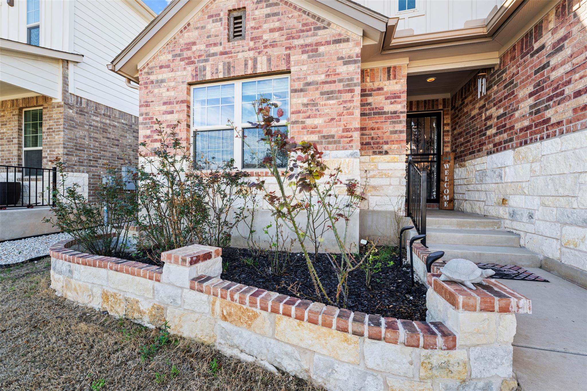 1316 Texas Ash Ln Property Photo 2