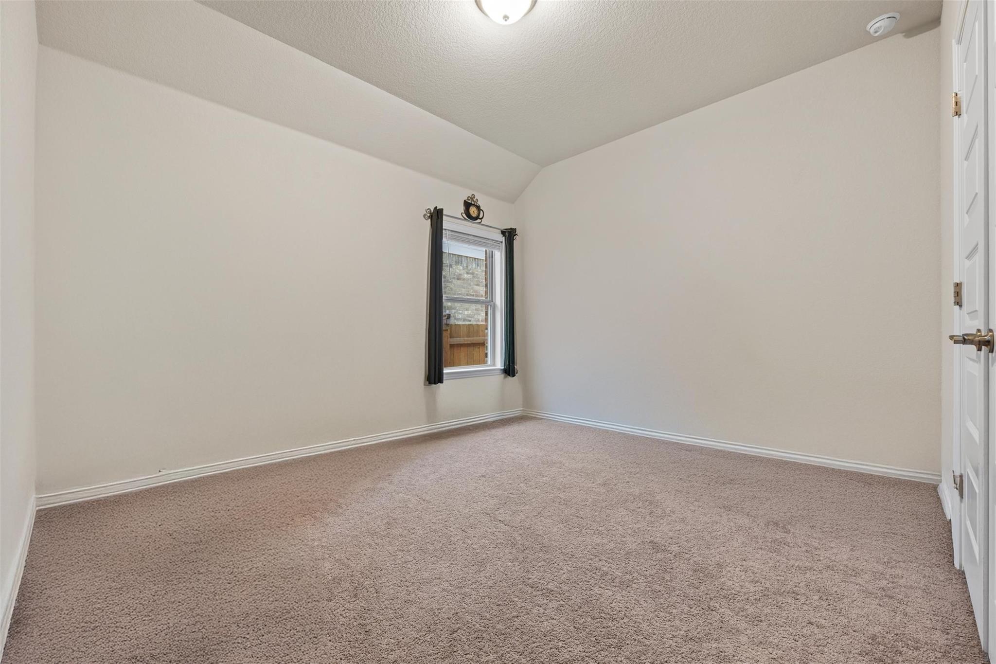 1316 Texas Ash Ln Property Photo 24