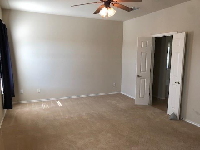 220 Housefinch Loop Property Photo 5