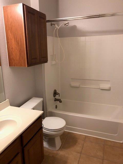 220 Housefinch Loop Property Photo 10
