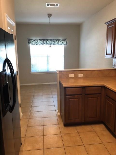 220 Housefinch Loop Property Photo 11