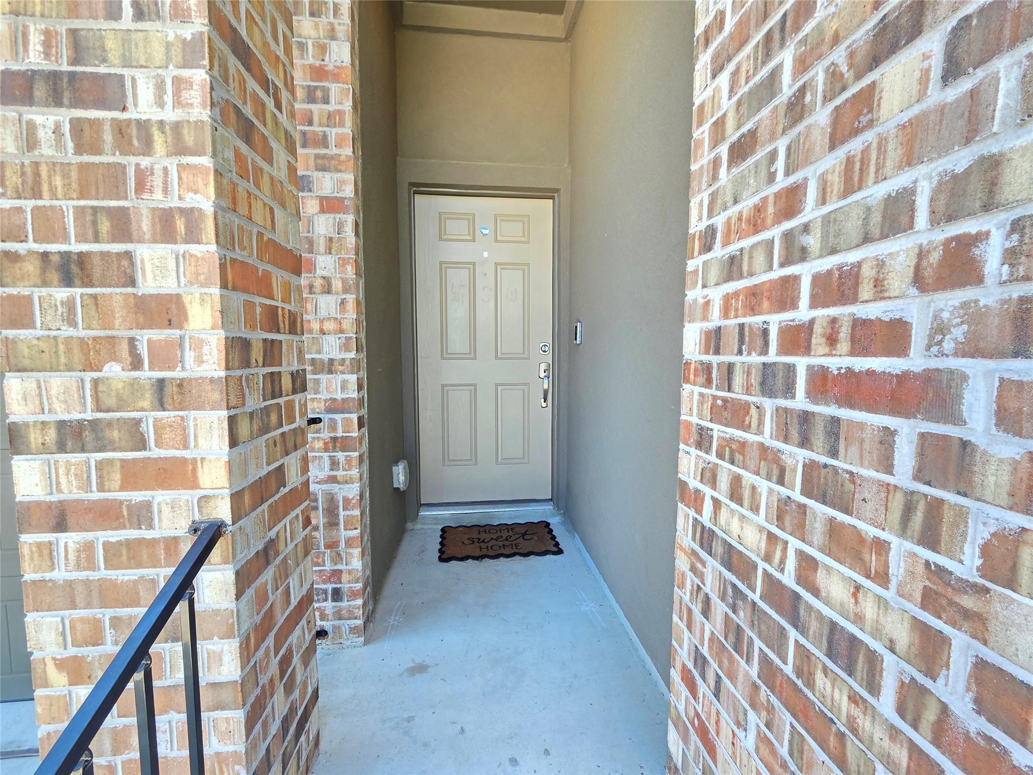 1521 Brueggerhoff Rd Property Photo 3