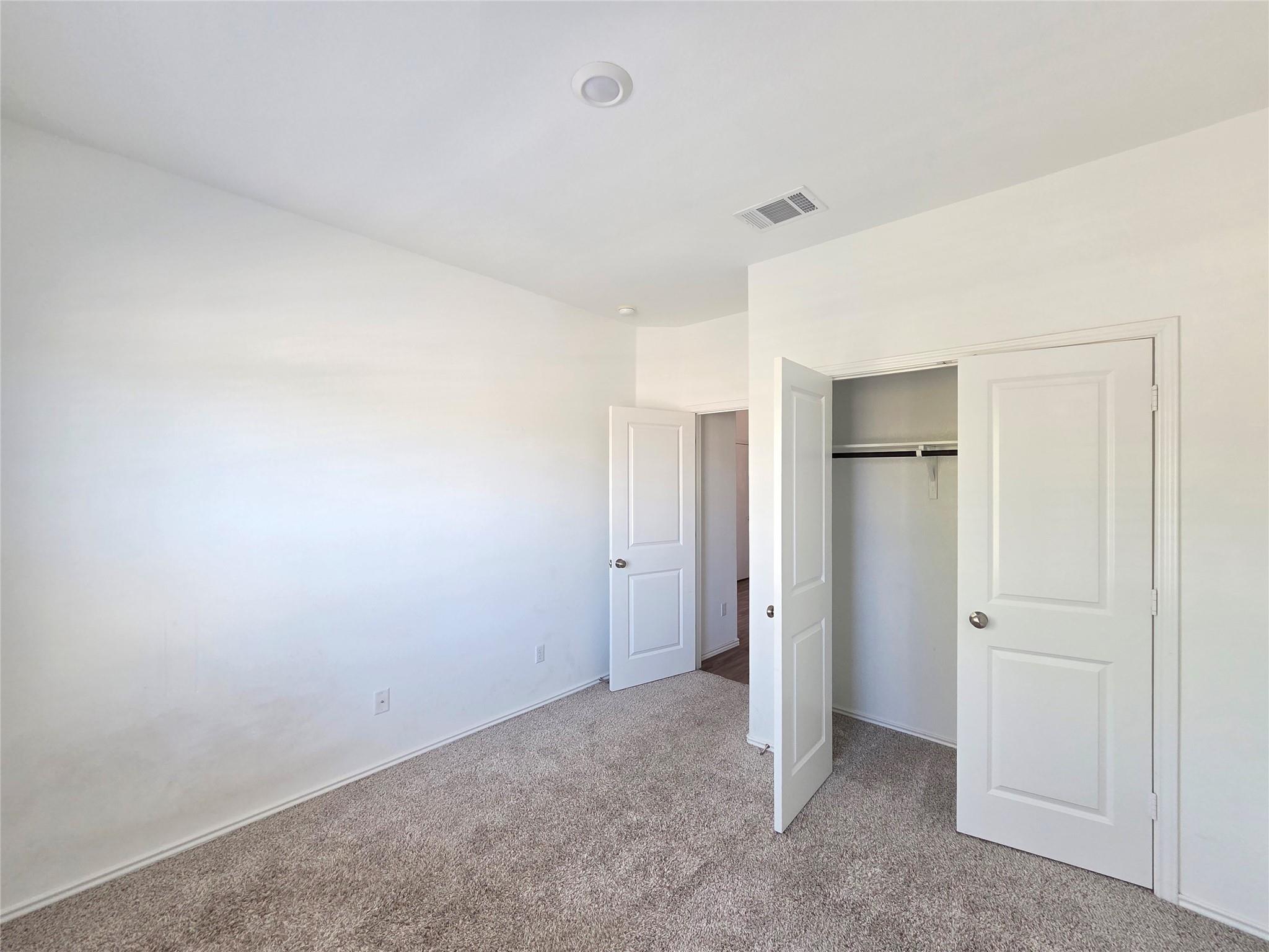 1521 Brueggerhoff Rd Property Photo 5