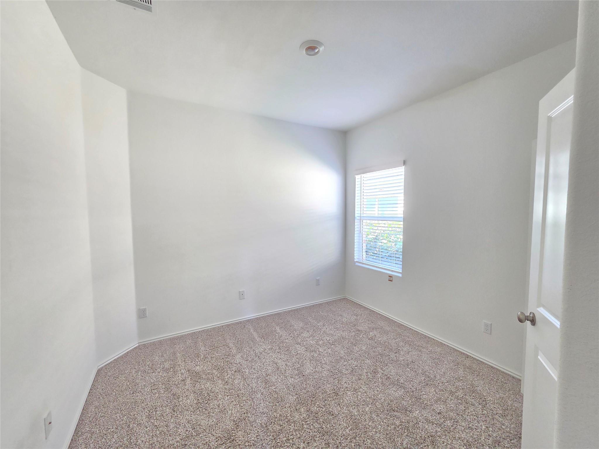 1521 Brueggerhoff Rd Property Photo 9