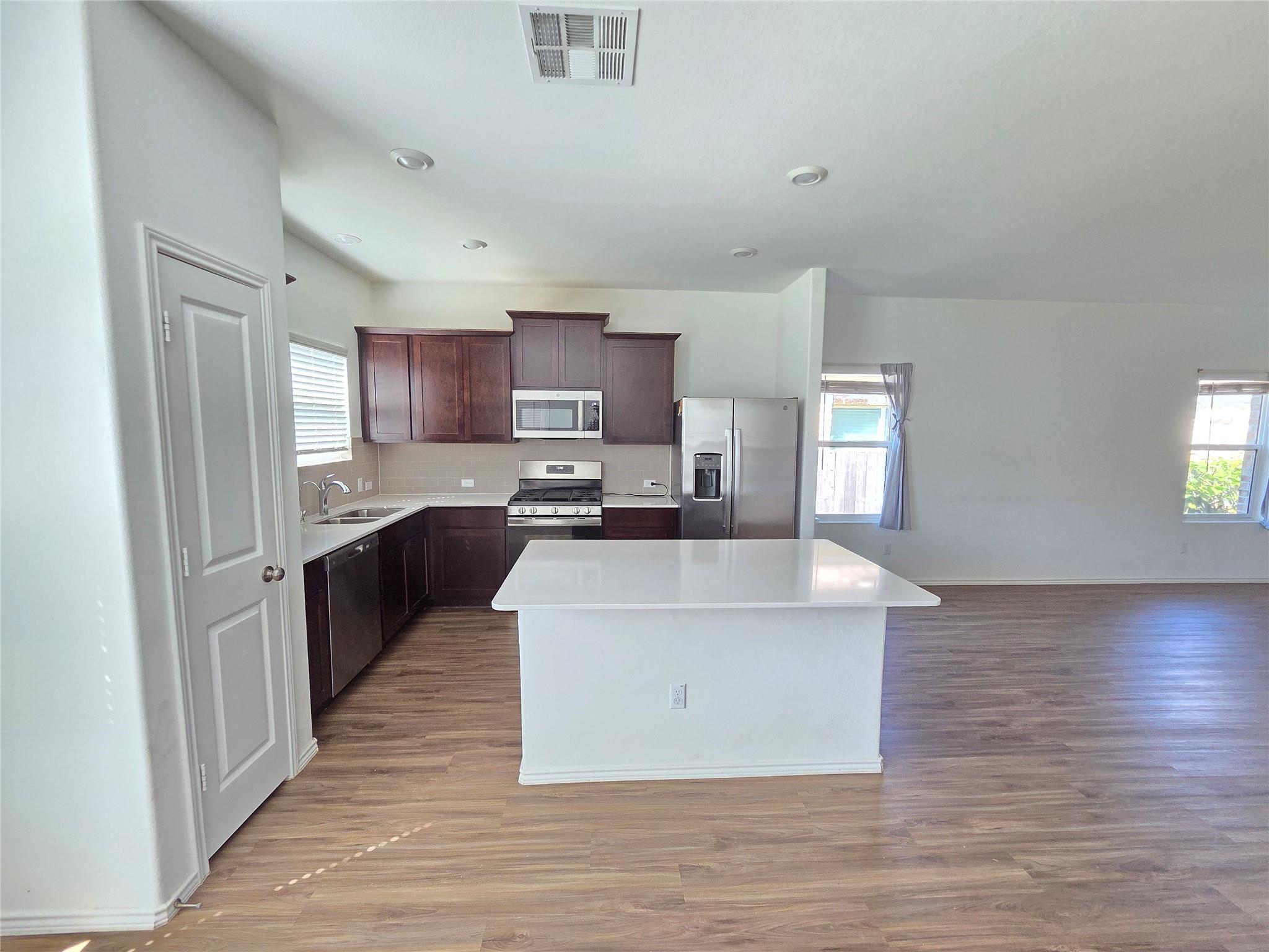 1521 Brueggerhoff Rd Property Photo 15