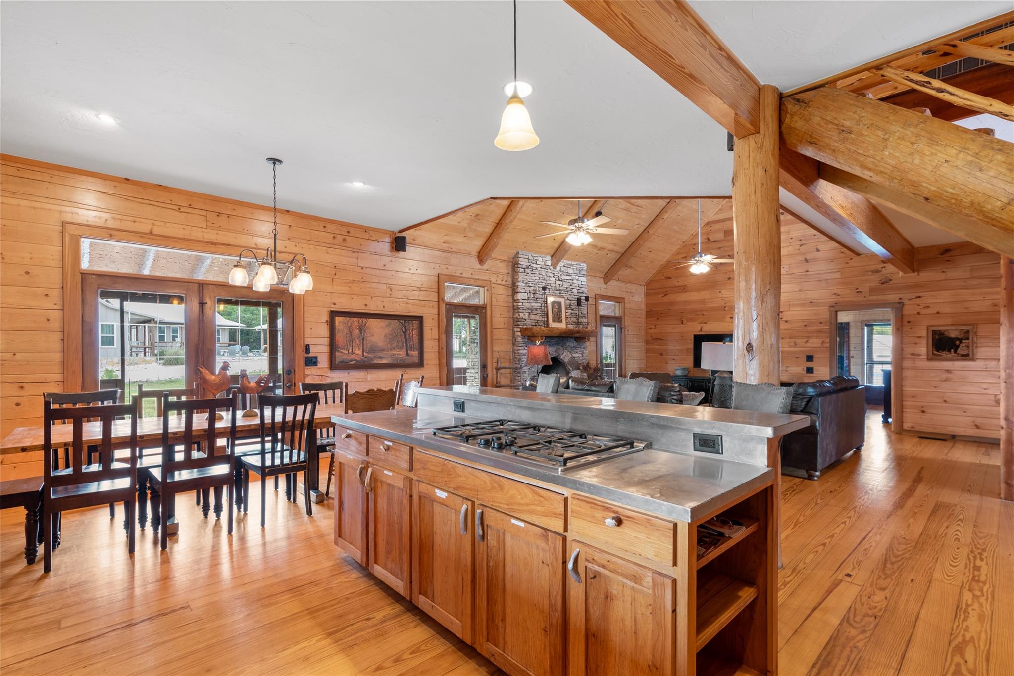 3607 Lone Man Mountain Rd Property Photo 13