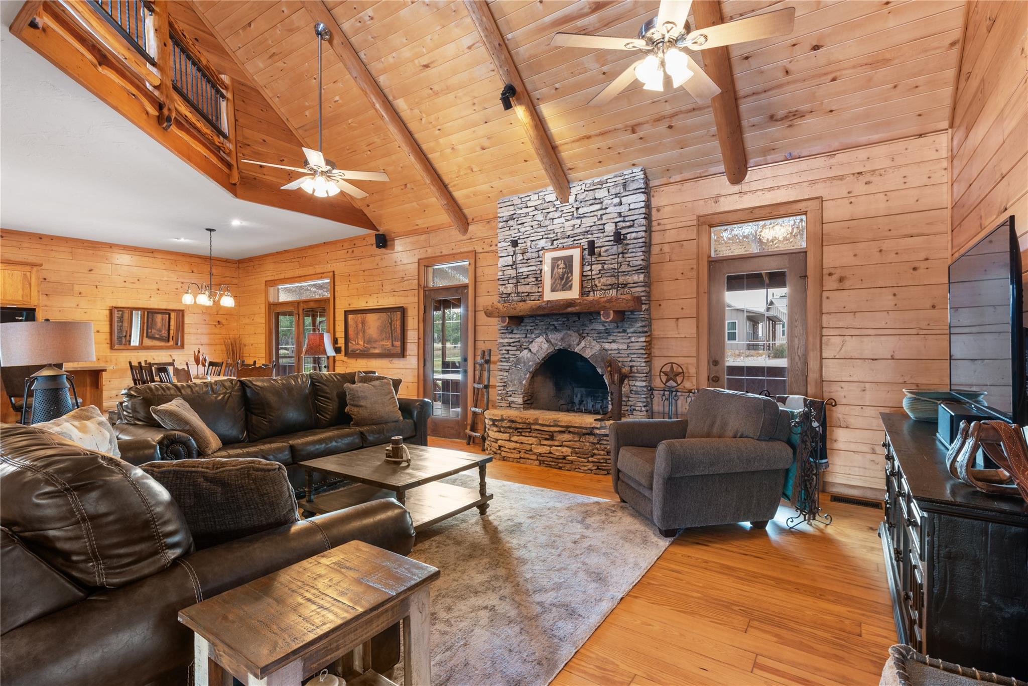 3607 Lone Man Mountain Rd Property Photo 14