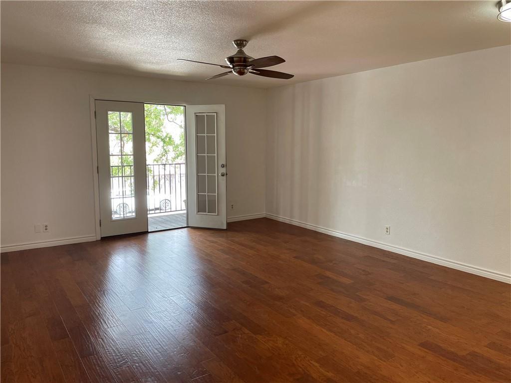 6501 E Hill Dr #203 Property Photo 4