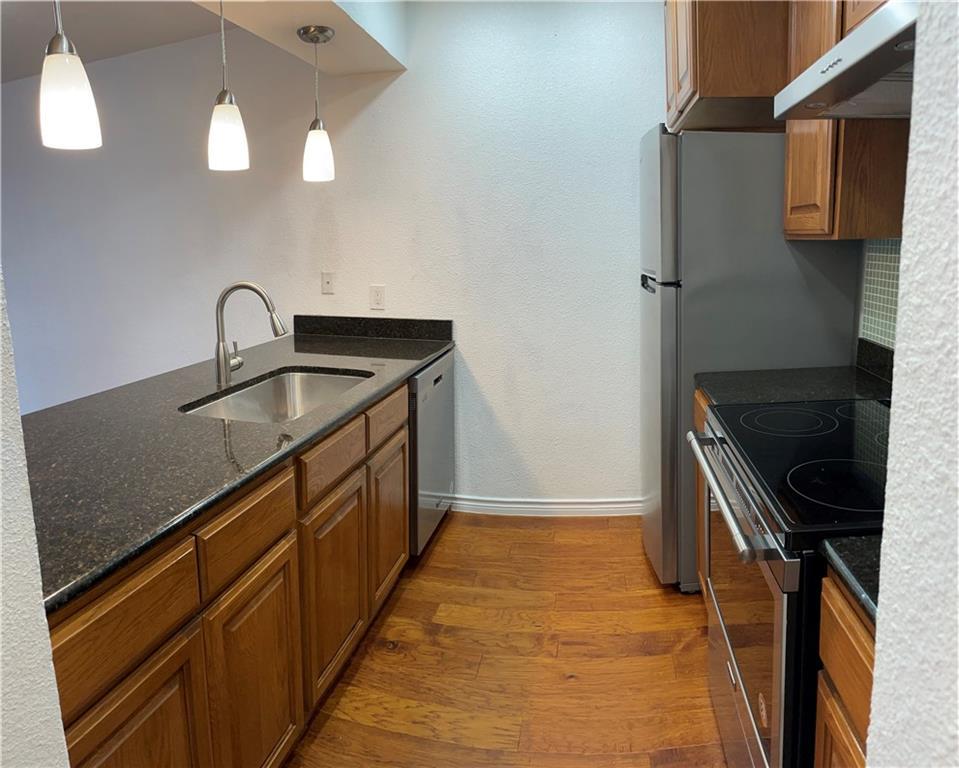 6501 E Hill Dr #203 Property Photo 13