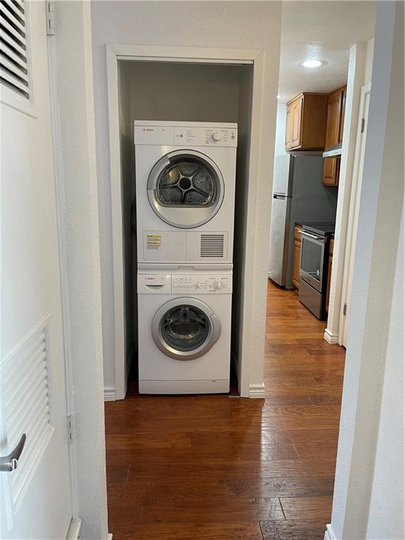 6501 E Hill Dr #203 Property Photo 19