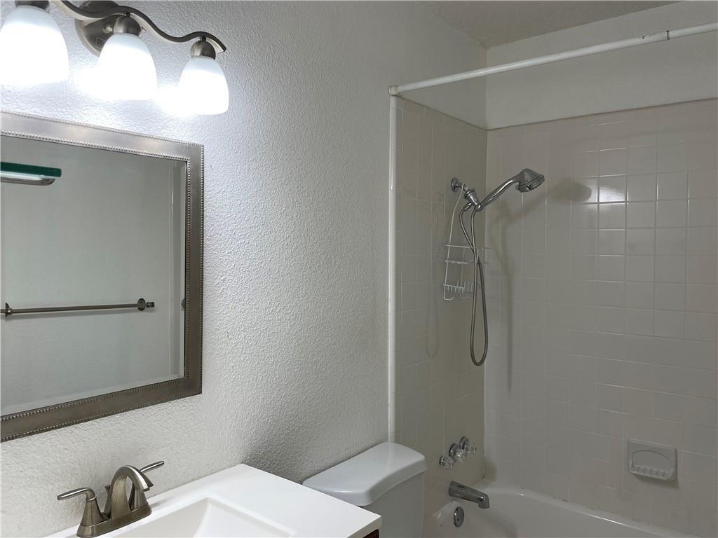 6501 E Hill Dr #203 Property Photo 22