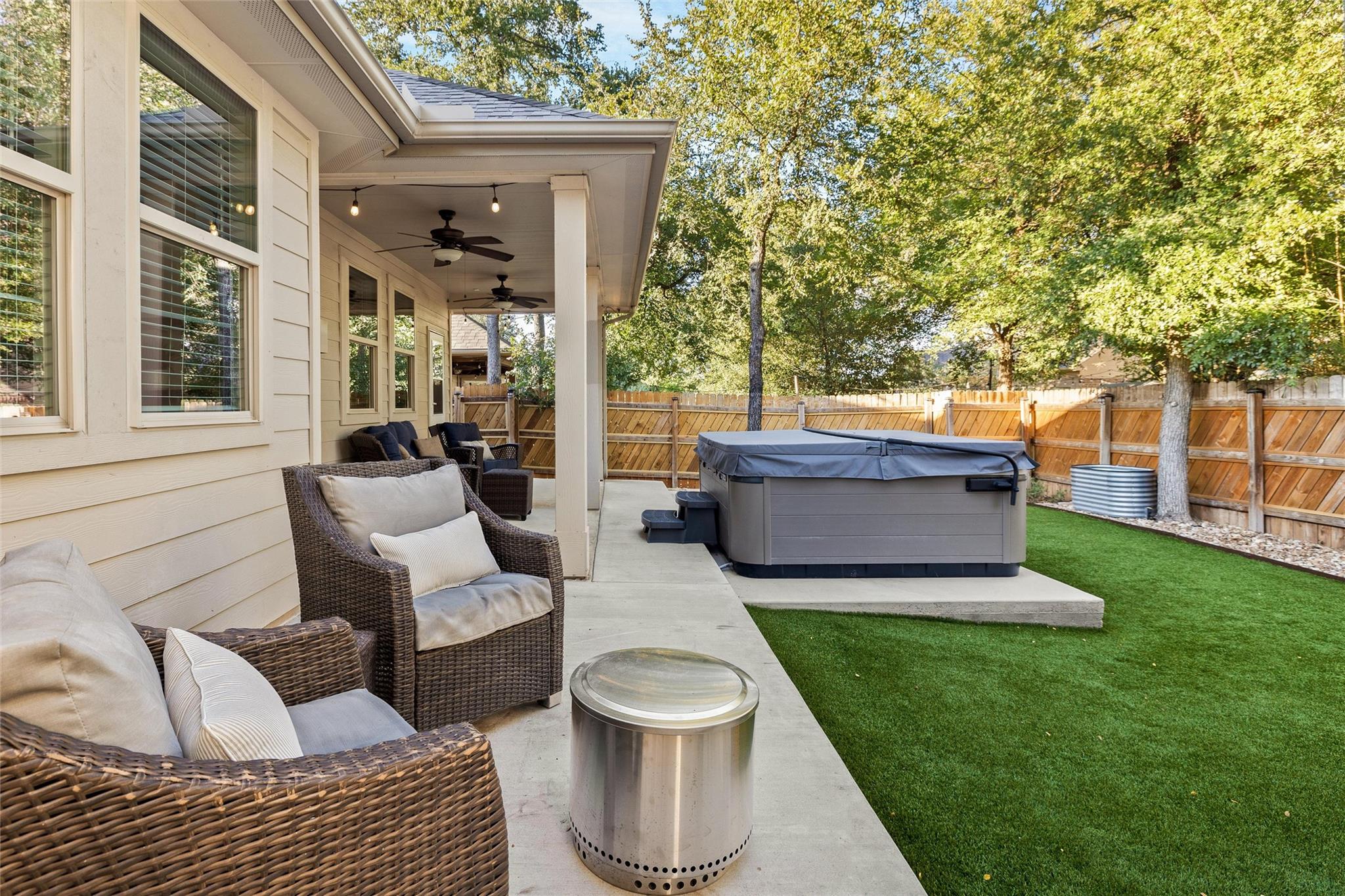 131 Sangaree Dr Property Photo 4