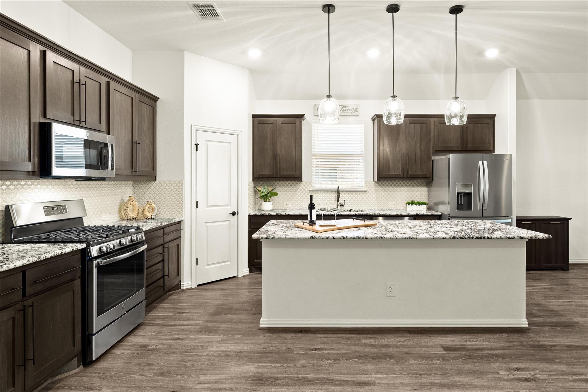 131 Sangaree Dr Property Photo 10