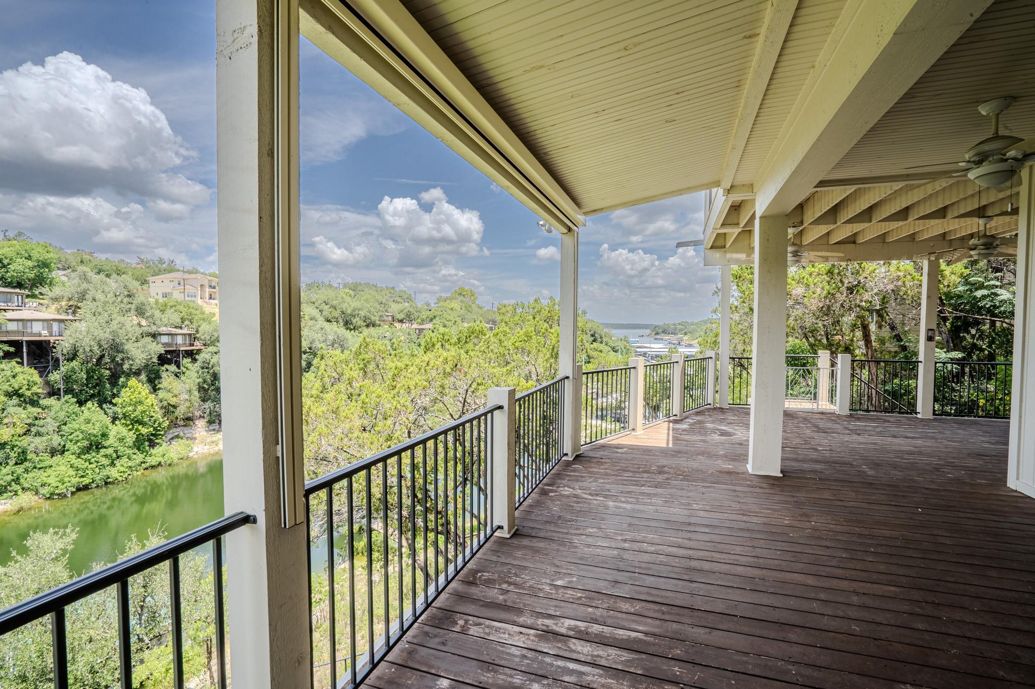 718 Bermuda St Property Photo 5