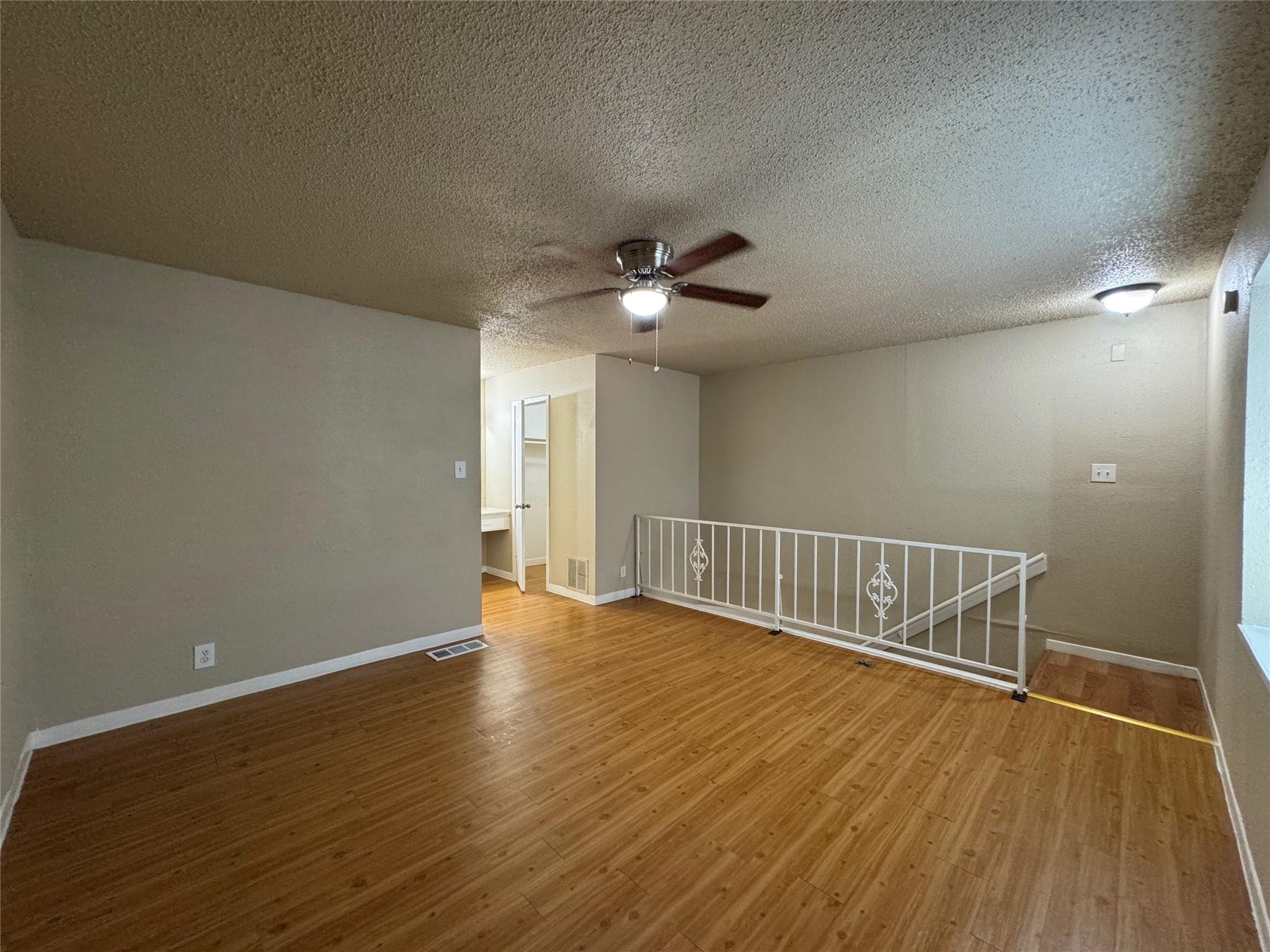 4902 West Wind Trl #104 Property Photo 11