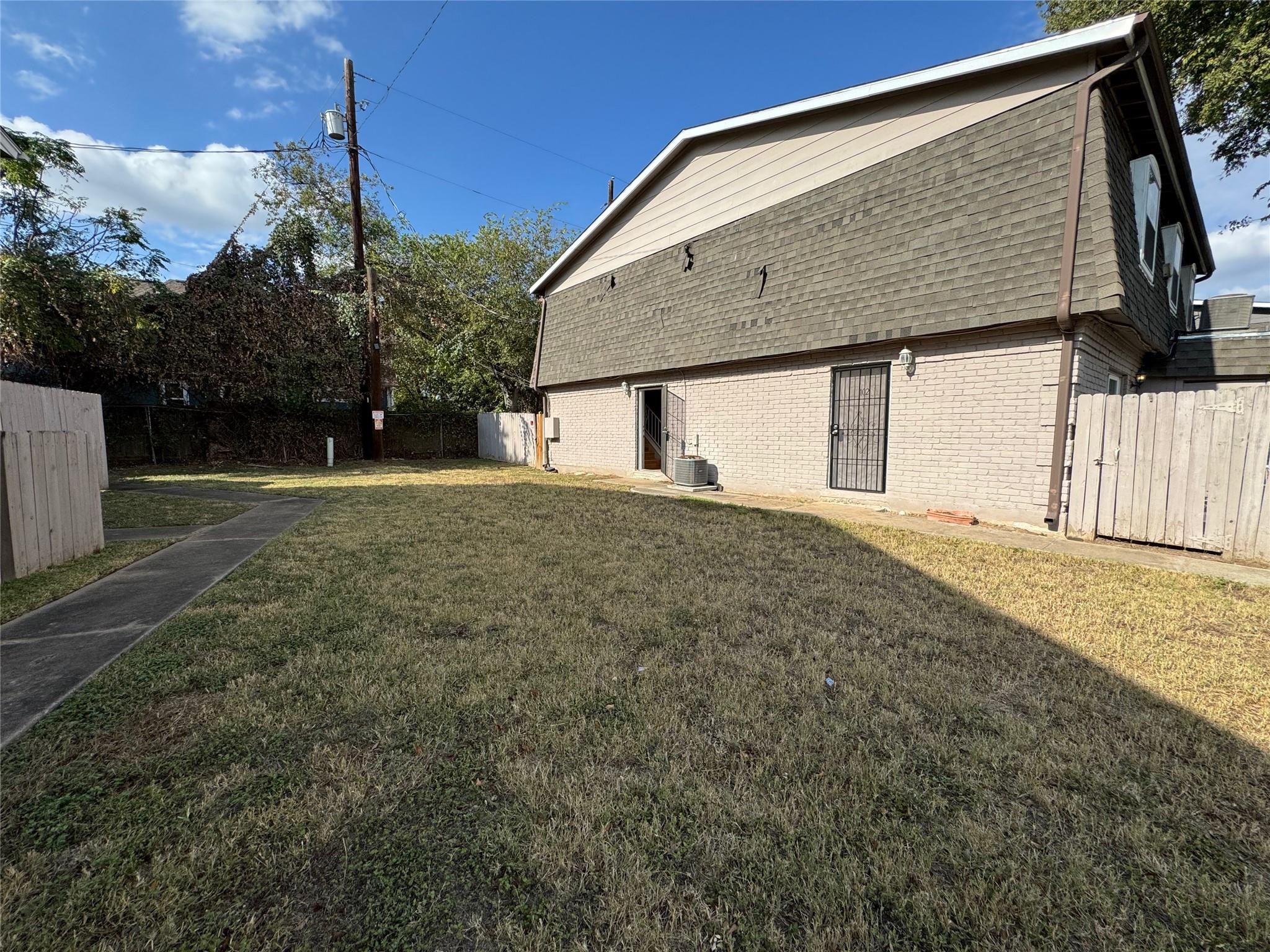 4902 West Wind Trl #104 Property Photo 18